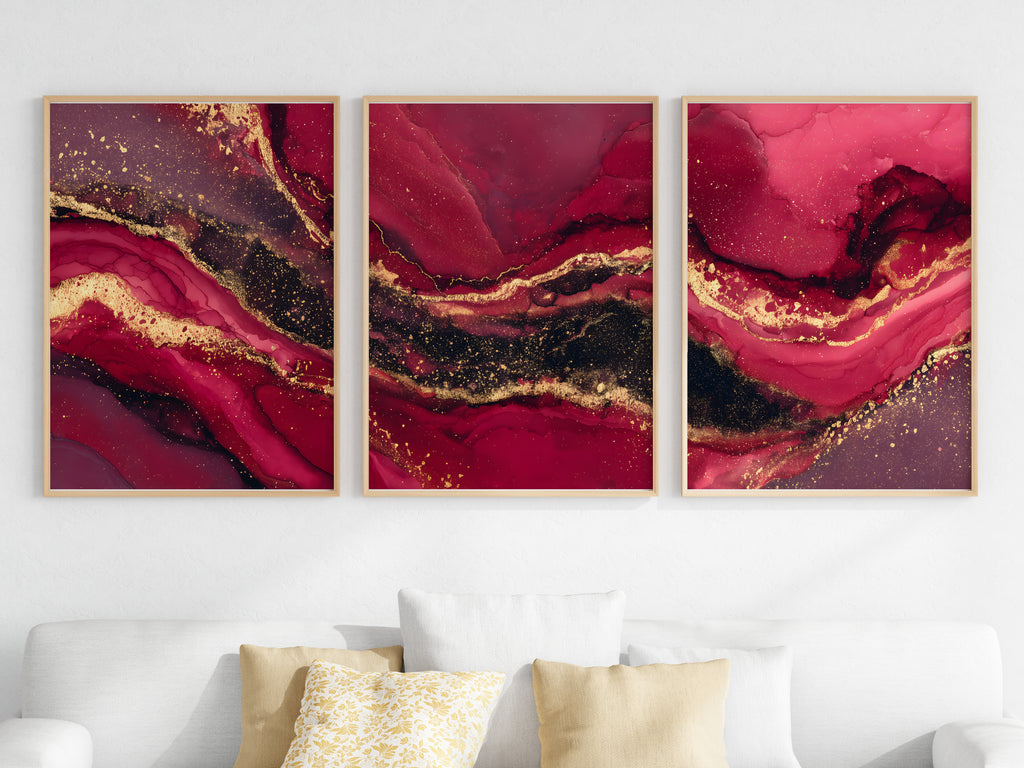 Garnet Gold Panorama — close-up detail — gold spatter and near-black ink depth in garnet masses